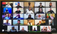 على مدار يومين انطلقت اعمال المؤتمر الدولي بعنوان " التحديات التي تواجه الصم في ظل جائحة كورونا " وحمل شعار ( بالوعي نتحدى) تنوعت جلسات العمل وحملت عناوين ومواضيع عديدة تناقش فيها المؤتمرون بقضايا تهم الصم والعاملين في هذا المجال ،،