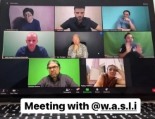 عضو المنظمة العربية “SELAA “ وممثل مترجمي لغة الاشارة الصم عن المنطقة العربية السيد مجدي ياغي باجتماع مع اعضاء الجمعية الدولية WASLI